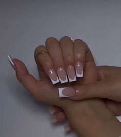 Romantic Nails, White Acrylic Nails, French Tip Acrylic Nails, Simple Acrylic Nails, French Acrylic Nails, Classy Acrylic Nails, Short Square Acrylic Nails, Bling Acrylic Nails