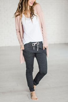 Pastel Outfit, Pockets Pants, Lazy Day Outfits, Ideas Outfit, Popular Outfits, Pink Cardigan, Style Summer, Fashion Kids