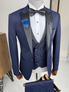 Bojoni Veneta Slim Fit Patterned Navy Blue Dovetail Collared Tuxedo | BOJONI Navy Blue Tux, Navy Blue Suit Men, Fancy Jackets, Wedding Suits Men Blue, Blue Tux, Tuxedo Colors, Navy Tuxedos, Navy Blue Tuxedos, Suit Clothes