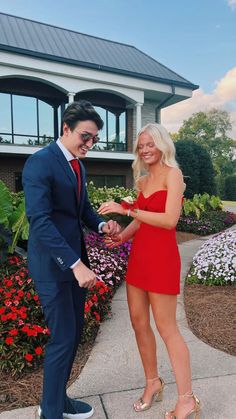 Red Strapless Tight Homecoming Dress,22th Birthday Party Dress Poses Homecoming, 22th Birthday, Red Hoco Dress, Red Hoco, Homecoming Poses, Cute Hoco Dresses, Tight Homecoming Dress, Cocktail Dresses With Sleeves, Red Strapless Dress