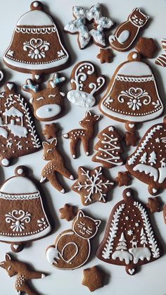 some very pretty decorated cookies on a table