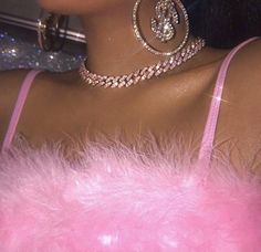 Photographie Indie, Filmy Vintage, Boujee Aesthetic, Bad Girl Wallpaper, 2000s Aesthetic, Pink Photo, Pastel Pink Aesthetic, Pink Vibes, + Core + Aesthetic