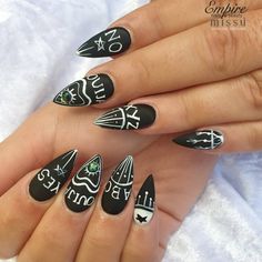 9. Fiery Bats and Stars Matte Black Nails, Web Detail, Halloween Nail Designs, Halloween Nail, Halloween Nail Art, Halloween Looks, Halloween Spirit, Icy Blue