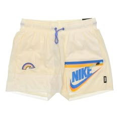 Nike AS W Sportswear Sportswear ICON CLASH COCONUT MILK Creamy Short Street Athletic Wear, Nike Bottoms, Board Shorts Women Outfit, Nike Shorts For Streetwear, Nike Summer Streetwear Shirt, Short Nike, Retro Summer Streetwear Shorts, Compressive Shorts For Streetwear, Nike Athletic Shorts With Built-in Shorts For Streetwear