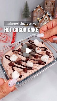 MaKayla Kim Thomas on Instagram: "I already know—after all the holiday goodies, my sweet tooth is going to be on 100 for a bit 😅   Here is a 2 ingredient, lower cal chocolate cake + ready in just 1 minute !!! 👏🏼 honestly perfect any day of the year!  Cake/protein shake base is approx 172 cal, your toppings are optional and cals will vary based on what you use 😋   This is a mash up of my belt buster pie and 1 min strawberry cake, both from my Flavor-FULL cookbook!   When you’re ready to quit playing about your goals but don’t know what to do or where to start—check out my digital cookbooks + follow along fitness plans 💪🏼 makaylathomas . com   #healthydesserts #lowcaldesserts #easydesserts #healthymeals #healthysnacks #highprotein #lowcalsnacks #holidaydesserts" Makayla Thomas Fit Recipes Dessert, Makayla Food, Low Cal Desserts, Makayla Thomas, Low Cal Snacks, Low Cal Dessert, Low Calorie Protein, Craving Sweets, Heart Healthy Foods