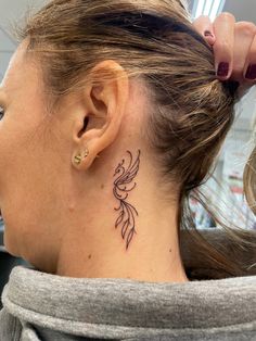 Pheonix Tattoo For Women Neck, Crazy Tattoos For Women, Pheonix Tattoo Behind The Ear, Phoenix Ear Tattoo, Behind The Ear Phoenix Tattoo, Phenoix Tattoos For Women Simple, Small Phoenix Tattoos Behind Ear, Phenix Tattoo For Women Simple, Phoenix Tattoo Behind Ear