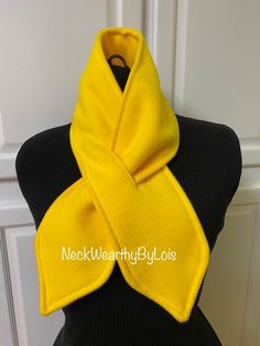 Lemon Yellow Neck Warmer Scarf Keyhole Pull Through Scarf - Etsy Scarf Keyhole, Hand Mobility, Keyhole Scarf, Simple Sewing, Fleece Scarf, Scarf Gift, Pull Through, Warm Scarf, Easy Sewing Projects