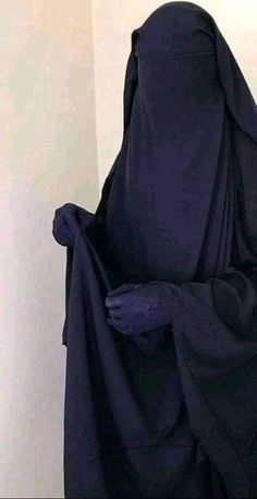 Burqa Aesthetic, Mode Niqab, Muslimah Outfit, Hijabi Outfit, Niqab Fashion, Modest Fashion Hijab, Hijabi Aesthetic, Hijabi Style, Muslimah Aesthetic