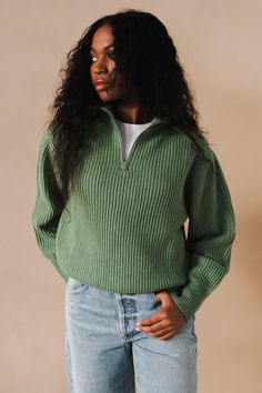 Dunst unisex half zip-up ribbed wool sweater in soft green. 50% wool, 35% nylon, 15% polyester. Model is wearing a size S. UDSW3D128E1 PIPE AND ROW Half Zip Outfit, Zip Sweater Outfit, Soft Green Color, Sweater Outfit, Half Zip Sweaters, Zip Sweater, Individual Style, Wool Sweater, Women Pullover