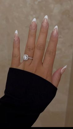 #NailArt #NailDesign #NailInspo #Manicure #NailGoals #NailTrends #NailStyle #NailAddict #GelNails #AcrylicNails #NailFashion #NailObsessed Elegant Almond Nails, Trendy Almond Nails, Oval Acrylic Nails, Paznokcie Hello Kitty, Engagement Nails, Kutek Disney, Nail Looks, Nagel Tips, Grunge Nails