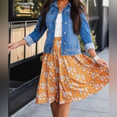 Adorable, Orange, Floral Midi Skirt. Never Worn, Ready To Pass On To Someone Who Will Love It! Tickled Teal Size Medium Spring Casual Pleated Lined Skirt, Spring Casual Lined Pleated Skirt, Casual Spring Pleated Lined Skirt, Casual Lined Pleated Skirt For Spring, Casual Pleated Lined Skirt For Spring, Casual Full Pleated Skirt For Spring, Casual Flowy Pleated Skirt For Day Out, Casual Knee-length Pleated Skirt For Day Out, Casual Floral Print Midi Pleated Skirt