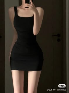 Body Fit Dress Outfit Korean, Round Hips Ulzzang, Slim Hour Glass Body Shape Aesthetic, Aesthetic Mini Dress, Hourglass Figure Outfits, Hourglass Outfits, Hourglass Body Shape, T Shirt Skirt, Skirt High Waist