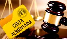 a wooden judge's gavel with a sign that says cuota almentraria