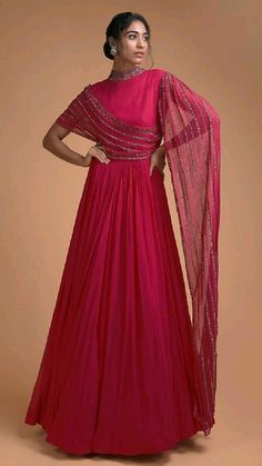 Indowestern Gowns Wedding, Georgette Gowns Indian, Georgette Dress Gowns, Kalki Fashion Gowns, Black Dress Outfit Party Indian, Indowestern Gown Party Wear, Drape Gowns Designer, Gown Designs Indian, Drape Gowns Indian