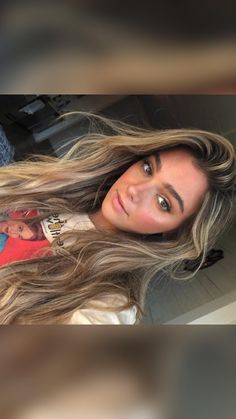 Jessica Howell, New Mindset, Makeup Tip, Honey Blonde Hair, Brown Hair Balayage, Blonde Hair Looks, Dresses Mermaid, Brown Blonde Hair, Long Blonde