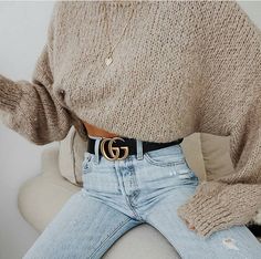 Belt Styling, Light Jeans, About Fashion, Winter Fashion Outfits, Fall Winter Outfits, Cute Casual Outfits, Teen Fashion, Look Fashion