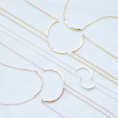 "These dainty curve bar necklaces will match with each other to form an Endless Circle. A meaningful and delicate necklace set to express your endless love with friends, sisters, mother or whoever you love. Each of you wears separated necklace, but all pieces will be set in one circle when united - Is it special as your friendship/your love? ENDLESS CIRCLE NECKLACE SET DETAILS: * Material: 925 Sterling Silver * Color: 100% Silver, 18k Gold Filled, 18k Rosegold Filled * Font F2 is by default if y Hammered Necklace, Bar Necklaces, Best Friend Necklace, Mother Daughter Necklace, Graduation Jewelry, Friendship Necklace, Best Friend Necklaces, Friendship Necklaces, Daughter Necklace