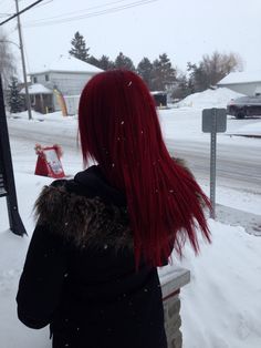 Blood Red Hair, Red Hair Inspo, Wine Hair, Hair Color Streaks, Bright Red Hair, Dark Red Hair, Dyed Hair Inspiration, Pretty Hair Color, Hair Stylies