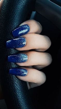 Winter acrylic nail design Navy Blue Acrylic Nails, Blue Gel Nails, Dark Blue Nails, Navy Nails, Blue Glitter Nails