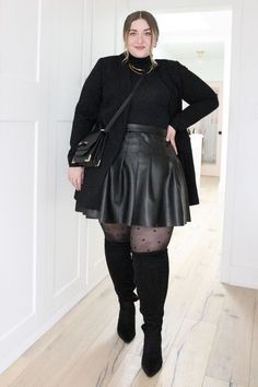 Plus Size Outfit With Tights, Plus Size Knee High Boots Outfits, Knee High Boots Outfit Plus Size, Diana Dares, Vestidos Country, Plus Size Goth, Curvy Skirt, Plus Size Winter Outfits, Plus Size Baddie Outfits