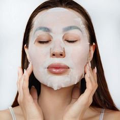 Maskology NIACINAMIDE Professional Facial Sheet Mask / BLEMISH CONTROL with Cica + Chia Seed. The +maskology NIACINAMIDE Professional Sheet Mask is a blemish control formula that balances the skin, improves texture and prevents breakouts. Harnessing the power of niacinamide, CICA and Chia Seed, this serum is the perfect choice for those struggling with acne or blemish prone skin as it's packed full of vitamins and antioxidants to heal, soothe and protect the skin.Details: Soothing Anti-Ageing Ti Collagen Face Mask, Tinted Gloss, Brightening Mask, Facial Sheet Mask, Sunscreen Moisturizer, Marine Collagen, No Eyeliner Makeup, Improve Skin Elasticity, Dehydrated Skin