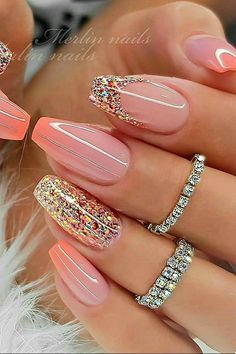 Spring Nails 2023 Metallic, Pink Metallic Ombre Nails, Nails In Style Now, Short Coffin Shape Nails Designs Glitter, Classy Spring Nails 2023, Fake Nails With Gems, Classy Spring Nails Square, Trending Nails For 2023, Nails Design January