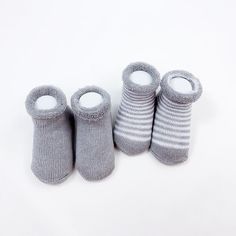 Soft & comfy! Our best selling newborn socks made with soft elastic are designed to stay on and keep baby’s little toes warm and cozy. Put a spare pair in the diaper bag when on the go! Use them as no scratch mitts when baby is born for a secondary use! Newborn Socks, Usa Baby, Baby Needs, Christmas Countdown, Small Pets, Blue Stripes, Warm And Cozy, Baby Toys, Diaper Bag