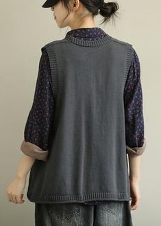 Aesthetic knitwear plus size dark gray v neck sleeveless knitted jackets

 Materials used: knit fabric

Measurement:One size fits all for this item. Please make sure your size doesn't exceed this size: L/US12-14/EUR42   
   
length 62cm / 24.18"
bust 100cm / 39"
Waist 104cm / 40.56"
Cuff 54cm / 21.06"
hem 120cm / 46.8"



We ship worldwide.

Tracking numbers provided for all orders. Dark Gray, One Size Fits All, Knitted Fabric, Tunic Tops, Knitwear, V Neck, Plus Size, Grey, Knitting