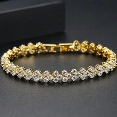 Brand New Women's 2ct Diamond Double Row Tennis Bracelet 18k Gold Plated Sterling Silver Genuine 2ct Lab Created Diamonds Measurements: 7" Long (Most Common Women's Size) 6mm Thick Retail Price $300 Buy With Confidence From A Trusted Seller With A 99%+ Feedback Rating! A0238 (Id-391) Sparkle Bracelet, Cubic Zirconia Bracelet, Bracelets Women, Bracelets Gold Diamond, Diamond Tennis Bracelet, Wife Birthday, Silver Charm Bracelet, Chain Links, Ideal Wedding