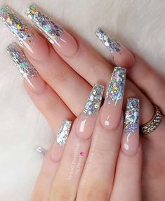 Easy Nail Patterns, Cute Easy Nail Designs, Beach Nail, Classic Nail, Baby Glitter, Shaking Hands, Summer Nail Art