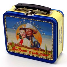 https://flic.kr/p/2hX5WGb | Fossil Happy Trails From Roy Rogers & Dale Evans Character Watch In Lunchbox-Type Presentation Box, 15,000 Piece Limited Edition Collectors Watch Set, Japan Movement, Strap Made In Hong Kong, Copyright 1994 Roy Rogers Enterprises | Purchased at Wood & Lothrop (Woodies) in Baltimore in 1994 for $75. 90s Lunch Boxes, Woodys Lunch Box Disney, Retro Lunch Boxes, Boxlunch Beauty And The Beast, San Francisco Music Box Company, Dale Evans, Vintage Lunch Boxes, Vintage Lunch