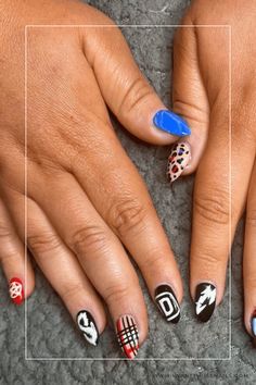 Metallica Nails Metallica Nail Art, Band Nails Rock, Rock Band Nail Art, Rock N Roll Nail Art, Metallica Bracelet Pattern, Fun Nails