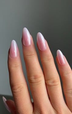 Model trägt mandellang Handbemalt und gestaltet von mir selbst im Vereinigten Königreich ⭐️ WAS IST INBEGRIFFEN ⭐️ * 10 x aufbügelbare Nägel * Nagelfeile * 1 Nagelreinigungstuch * Nagelhautschieber * Nagelkleber Bitte geben Sie an, ob Sie Klebelaschen anstelle von Nagelkleber möchten ⭐️ GRÖßE ⭐️ * Messen Sie Ihre Nagelgröße anhand der Anweisungen auf dem beigefügten Foto * Wenn Ihre Nägel nicht mit einer der Größensets übereinstimmen, wählen Sie bitte CUSTOM und fügen Sie Ihre Maße zu NOTES beim Nails Long Almond, Ombre Chrome Nails, Chrome French, Unghie Sfumate, Fake Nails Long, Long Almond, French Ombre