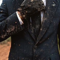 Mud is just added Texture. The Man From Uncle, Ciel Phantomhive, Black Suit, Mans World, Peaky Blinders, Character Aesthetic, Suit And Tie, White Shirt, A Black