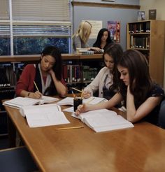 Spencer Hastings Studying, Studious Aesthetic, Romanticize School, High Achiever, The Perfect Storm, I Hate School, Romanticizing School, Hate School