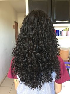 Curly Hair With Layers, Curly Hair Goals, Cute Curly Hairstyles, Beautiful Curly Hair, Hairdos For Curly Hair, Curly Hair Inspiration