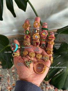 Maximalist Jewelry, Body Jewelry Diy, Everyday Jewelry Gold, Match Jewelry, Chunky Gold Jewelry, Xoxo Jewelry, Jewelry Stack, Dope Jewelry Accessories, Layering Jewelry