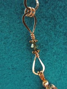 Gold Copper Jewelry With Faceted Beads, Gold Jewelry With Faceted Beads And Copper, Crystal Ideas, Wire Projects, Wire Necklaces, Silver Wire Earrings, Autumn Evening, Wire Wrapped Stone Jewelry, Wire Craft