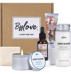 the bath gift box is filled with essentials to make your skin glow and shine