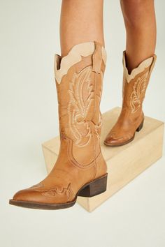 Mariposa Boots in Tan | Altar'd State Butterfly Embroidery Pattern, Cute Cowgirl Boots, Unique Boots, Delicate Butterfly, Shoe Wishlist, Style Box, Butterfly Embroidery, Slip On Boots, Western Boot