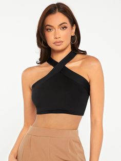 Shein Basics, Party Outfits Night, Black Crop Top Tank, Womens Halter Tops, Crop Top Casual, Festival Looks, Halter Crop Top, Neck Crop Top