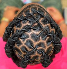 Halo Loc Styles Men, Loc Styles For Boys, Short Locs Hairstyles Men, Medium Loc Styles For Men, Male Loc Styles, Men’s Loc Styles, Men Loc Styles, Retwist Styles, Men Dread Styles