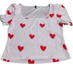 New Never Worn Red Heart Graphic Top For Spring, Red Tops With Heart Graphic For Spring, White Tops With Heart Graphic For Valentine's Day, Casual White Heart-shaped Top, White Casual Top For Valentine's Day, Casual White Top For Valentine's Day, Trendy Red Top With Heart Print, White Short Sleeve Tops With Heart Print, White Heart Print T-shirt For Summer