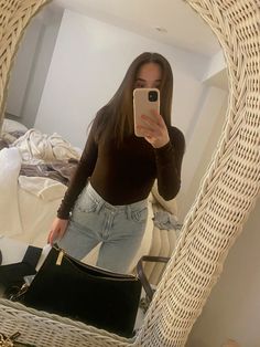 outfit ideas, outfit inspo, casual outfit, outfit inspiration, aritzia, levis, jeans, brown shirt Jeans Brown, Outfit Inspo Casual, Brown Shirt, Levis Jeans, Casual Outfit, Outfit Inspirations, Outfit Ideas, Casual Outfits