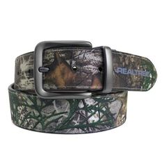 Realtree Men's Edge Camouflage Handcrafted in USA Genuine Leather Belt, 95097QU 985 Ftm Outfits, Belts Aesthetic, Epic Clothes, Boys Belt, Belts Men, Couple Fits, Tractor Supply, Men's Belt, Hippie Jewelry