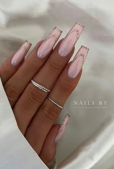 Ballerina Winter Nails, Ongles Beiges, Pink Wedding Nails, Pink Glitter Nails, Long Nail Designs, Short Acrylic Nails, Long Acrylic Nails