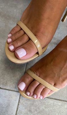 30+ Summer Pedicure Ideas - Life with Mar Summer Pedicure, Nails Bridesmaid, Gel Toe Nails, Acrylic Toes, Acrylic Toe Nails, Toe Nail Color, Pretty Toe Nails, Cute Toe Nails, Summer Toe Nails