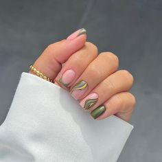 80+ Cute Short Nails Perfect For Every Season; green nails! This includes short nails acrylic, short nails ideas, short nails 2023 trends, short nails art, short nails design, short nails acrylic square, short nails for work, olive green nails, short nail set, swirl nails, short nail shapes, short nail ideas & more! This also includes short nail designs, fall nails, short nails fall, short nail designs minimal, short nail ideas fall, swirl nails designs & more #shortnails #shortnailsacrylic Builder Gel Nails Design Autumn, Biab Nails Autumn, Short Gel Fall Nails, Fall Nails Short Acrylic, Short Nail Fall, Autumn Biab, Fall Nails Short Gel, Autumn Biab Nails, Short Nails Fall Colors