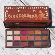 Holiday Eyeshadow, Make Up Kits, Christmas Eyeshadow, Makeup Christmas, Makeup Pallets, Beauty Make-up, Face Chart, Elf Makeup, Trendy Makeup