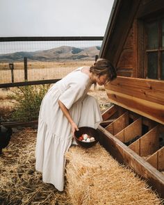 Maternity Vintage, Nest Box, Farm Lifestyle, Future Farms, Full Life, Ranch Life, Farms Living, Cottagecore Aesthetic